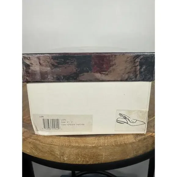 NIB Matiko Lori Green Tartan Flats Size 41 (US 10) - Picture 8 of 9